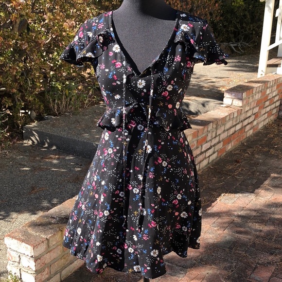 XHILARATION FLORAL DRESS SIZE S - Picture 2 of 7